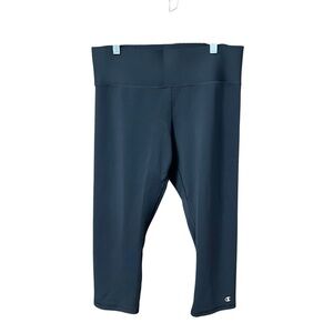 Champion Women’s Black 3/4s Capri Leggings Gym Textured XL Basic Staple